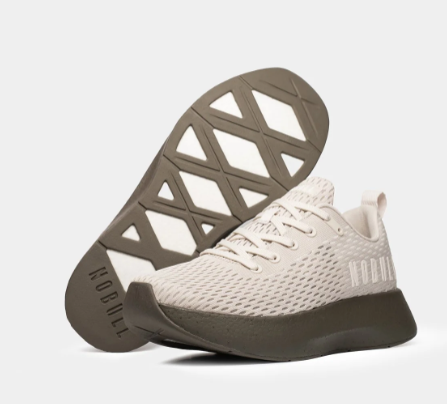 NOBULL MUJER RUNNER + IVORY DARK FALLEN ROCK