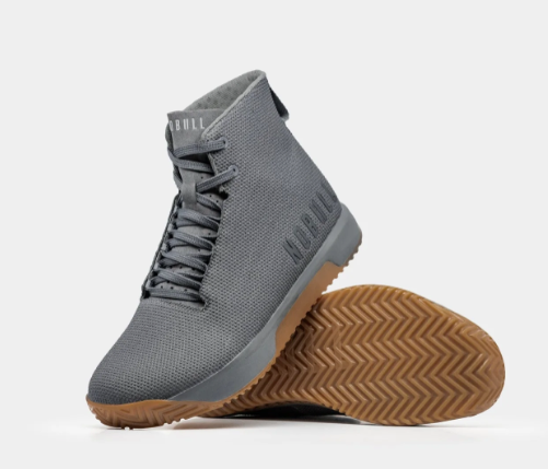 NOBULL MUJER TRAINER + DARK GREY GUM HIGH TOP
