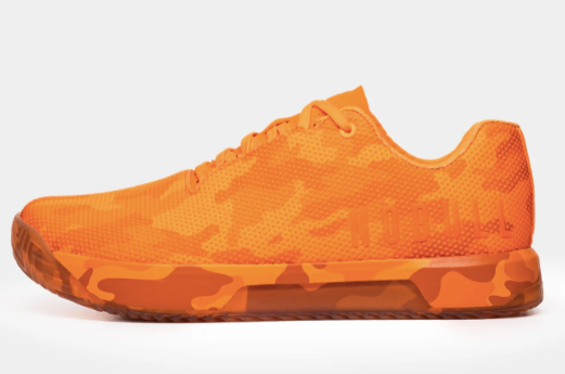 NOBULL MUJER TRAINER + NEON ORANGE CAMO