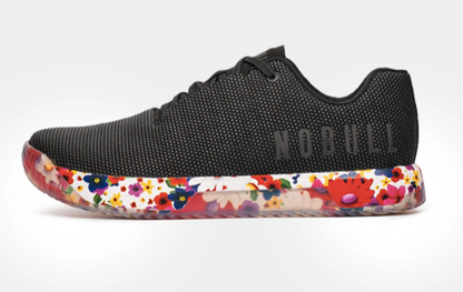 NOBULL MUJER TRAINER + FLORAL BLACK DAISY