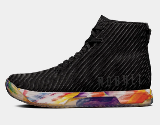 NOBULL MUJER TRAINER + PRIDE MOVES BLACK HIGH TOP