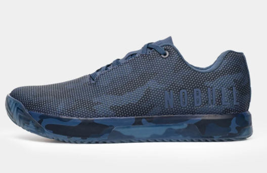 NOBULL HOMBRE TRAINER + NAVY CAMO