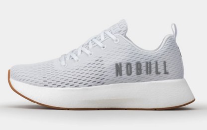 NOBULL HOMBRE RUNNER + WHITE