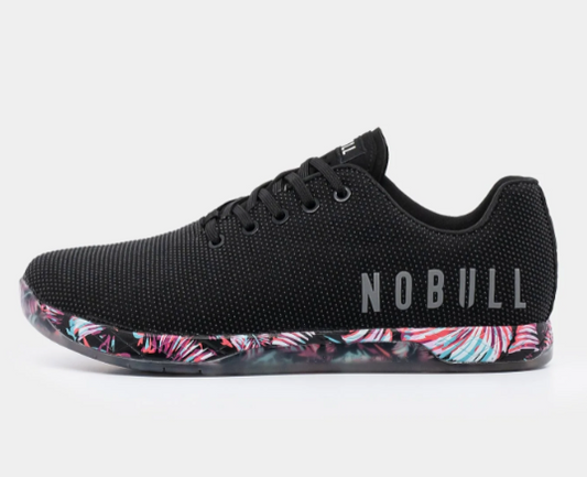 NOBULL MUJER TRAINER FLORAL MIDNIGHT PALM