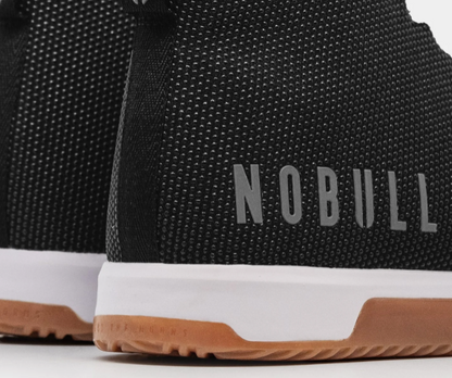 NOBULL MUJER TRAINER + BLACK WHITE GUM HIGH TOP