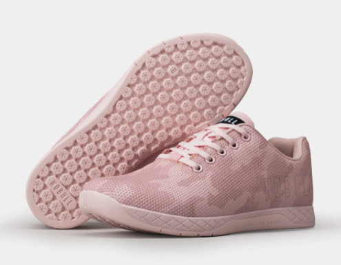 NOBULL MUJER TRAINER ROSE CAMO