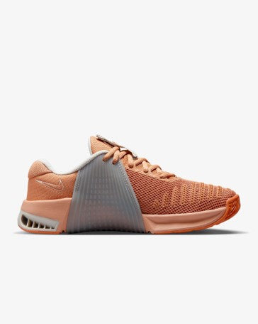 Women's Nike Metcon 9 Amber Brown Light Bone